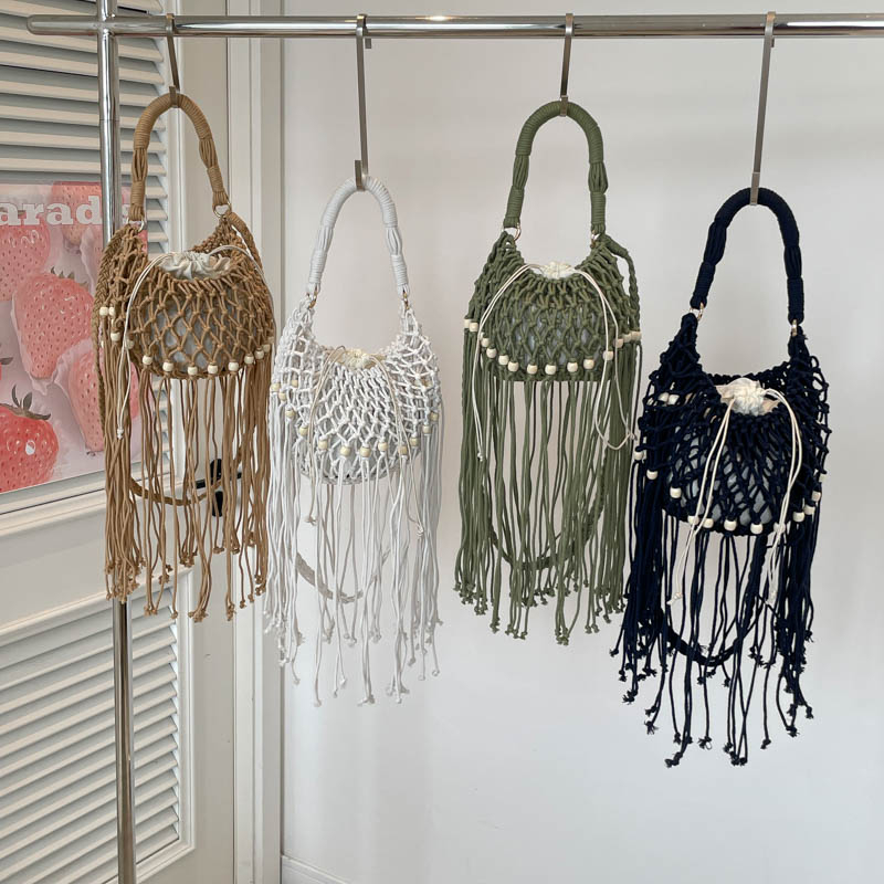 Luxury Bags In Sale - 夏のライトラグジュアリーヴィンテージ風中空デザインビーチボヘミアンショルダーバッグ2026年ホットセールユースタッセルクロシェショッピングクロスボディバッグ