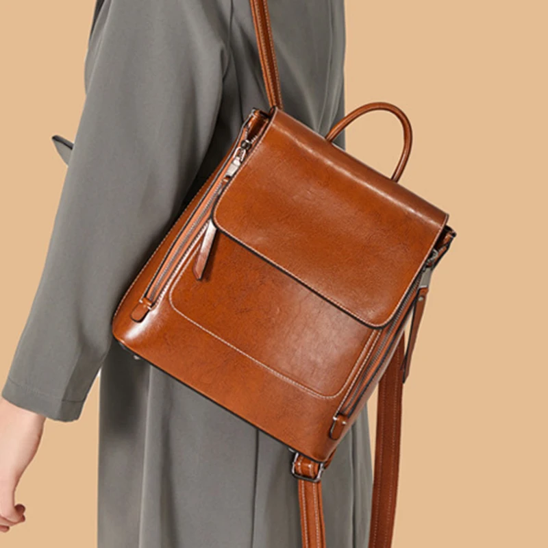 Genuine Leather Backpack - 本革女性バックパックショルダーメッセンジャーバッグレトロ本物の牛革スクールブックガール女性クロスボディバッグデイパックバックパック