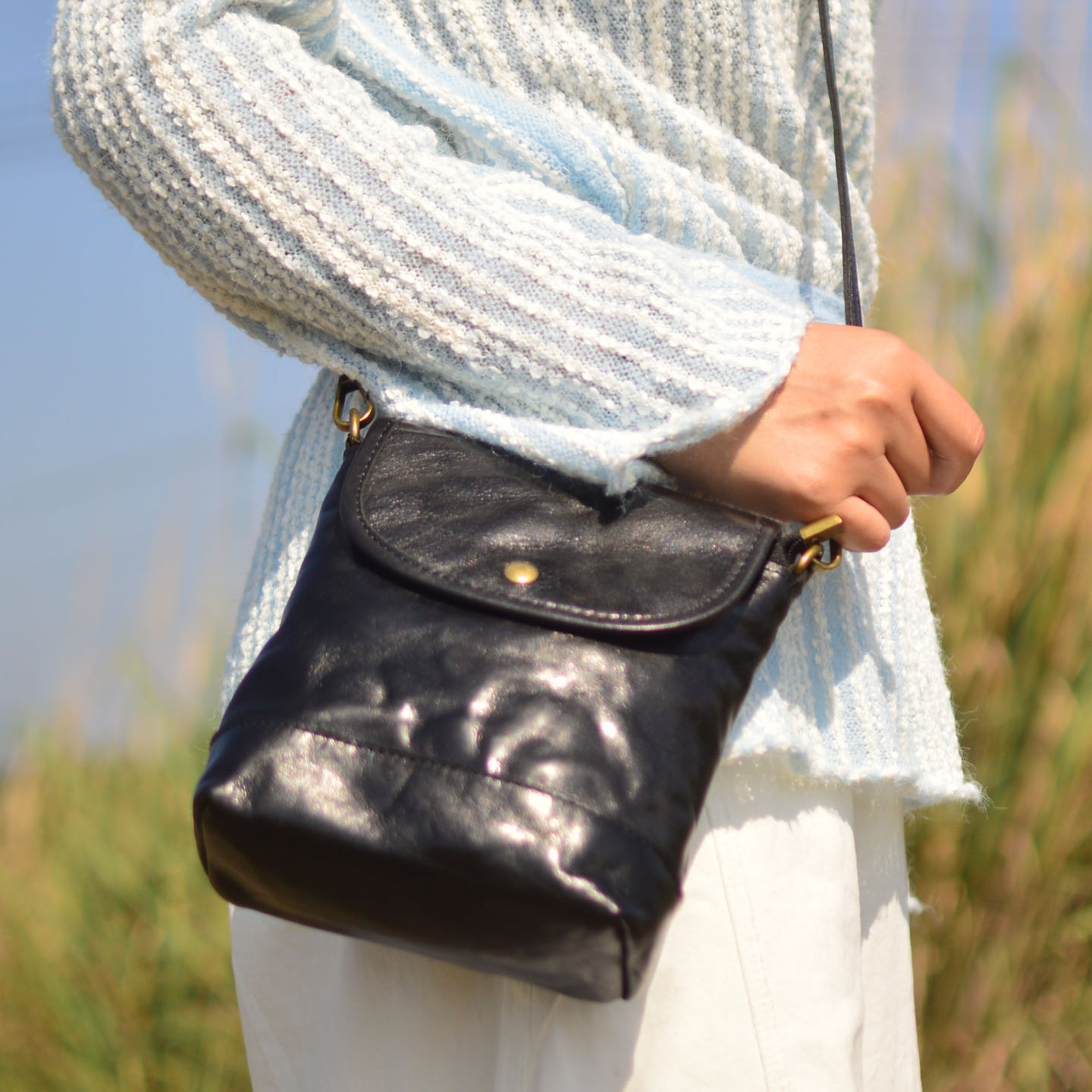 AETOO 女性用レザーハンドバッグ、なめし牛革製 - レト - Saddle Bag Distressed のレビューと価格