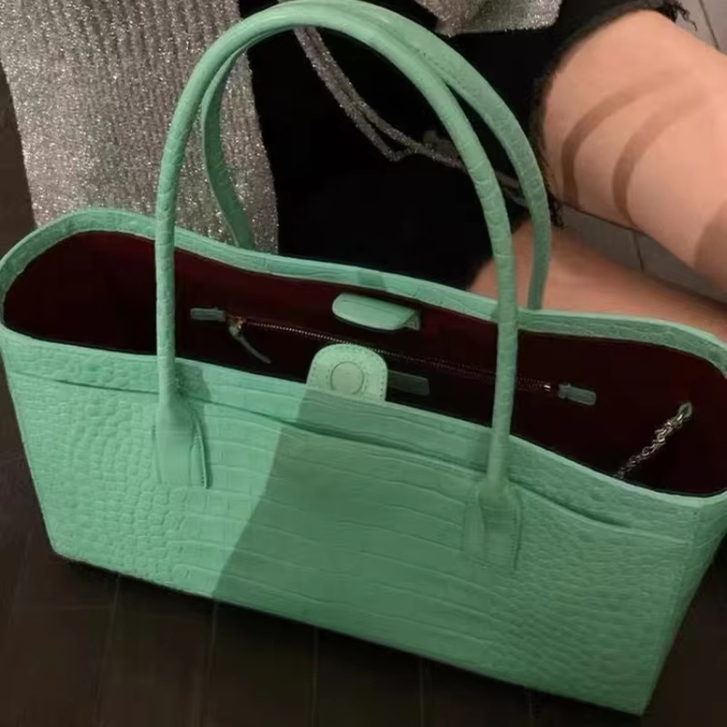 送料無料 クロコダイル型押しトートバッグ 大容量 エレガント - Luxury Bags Green のレビューと価格