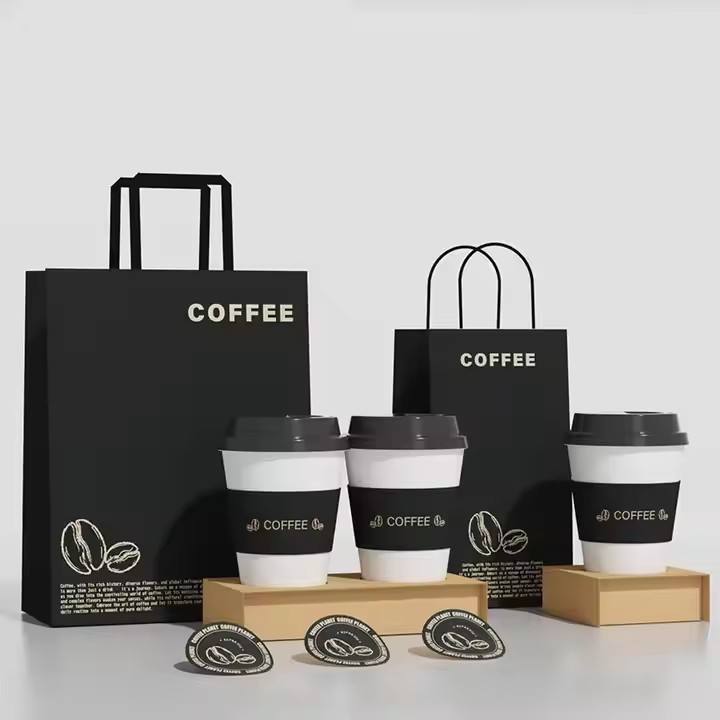 高級感のある白い厚紙製紙袋 防水性 厚手 カスタムロゴ入り  - Luxury Bags In Store のレビューと価格