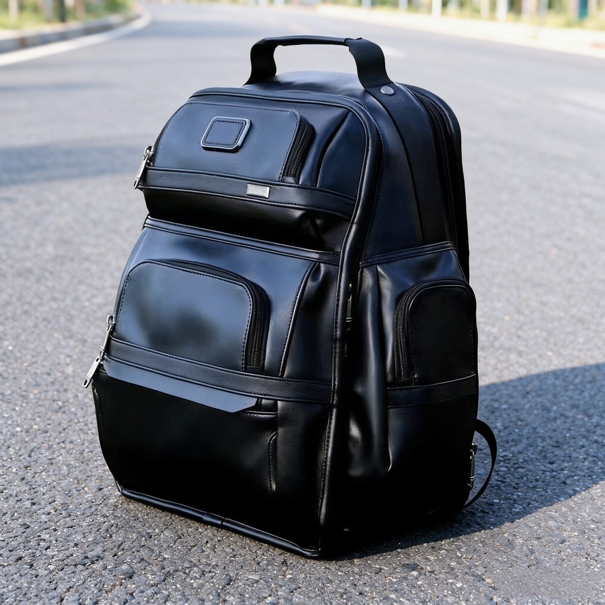 ビジネス用ラップトップバックパック（男性用）、本革製カジュア - Genuine Leather Backpack のレビューと価格