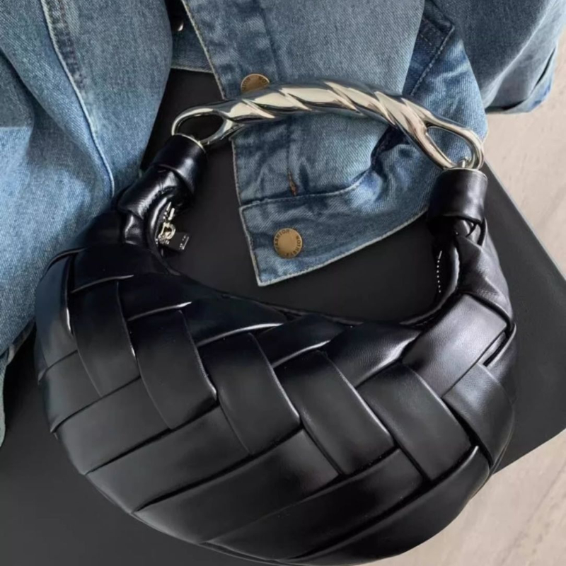 ポータブル織りバッグ レディース 新作 多機能 軽量 高級感 - Luxury Bags Level のレビューと価格